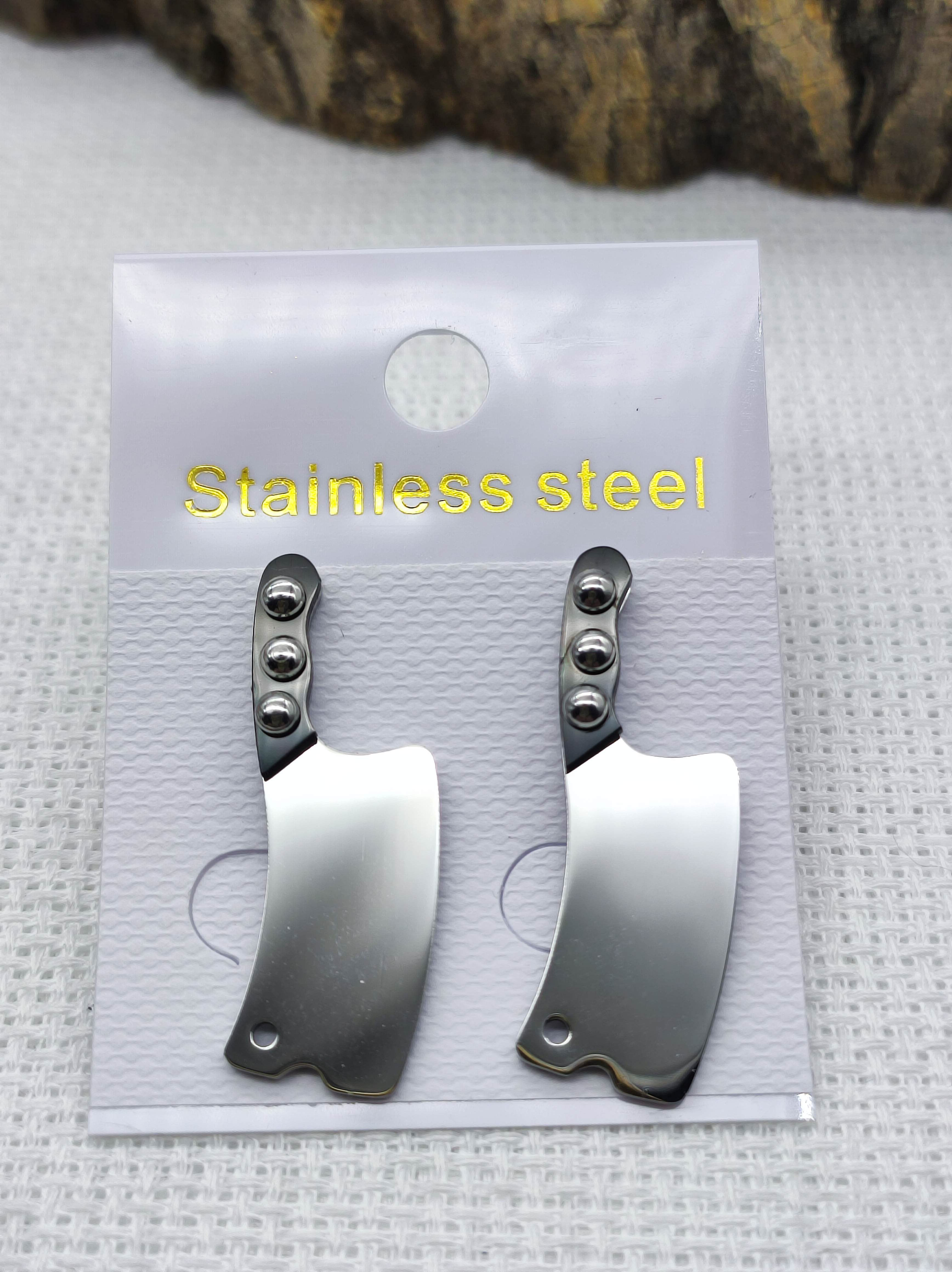 Stainless%20Steel%20Satır%20Figürlü%20Çelik%20Erkek%20Küpe