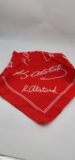 Atatürk Desenli Kırmızı Bandana Fular 